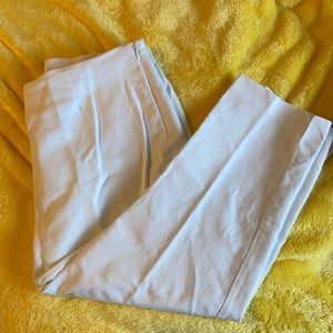 Size 2.5 Chico’s So Slimming Cropped Pants